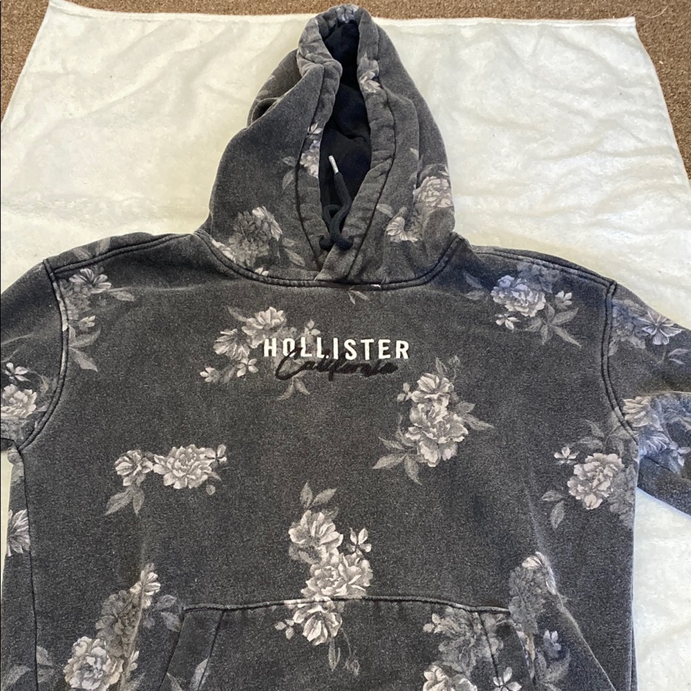 Hollister Gray Floral Hoodie